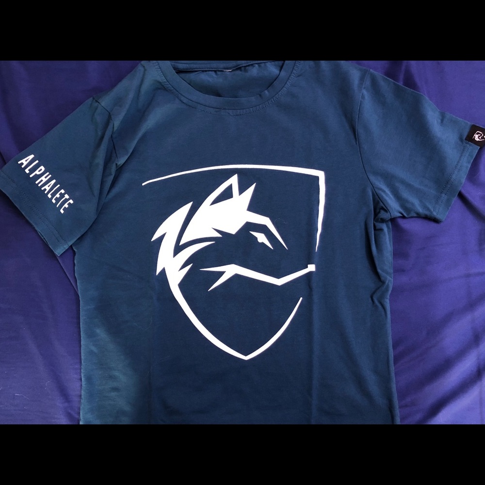 Alphalete dark blue shirt